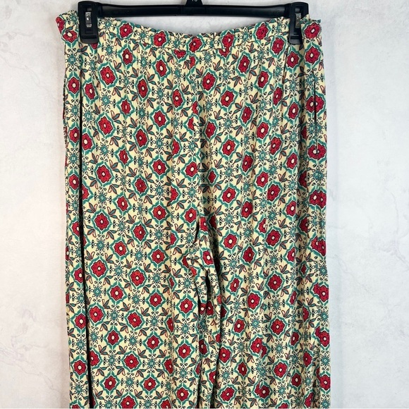 [Zara] - Picture 4 of 4